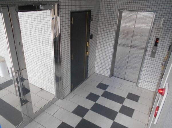 新栄町駅 徒歩5分 2階の物件外観写真