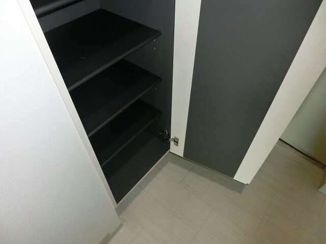 グランパークタワーの物件内観写真