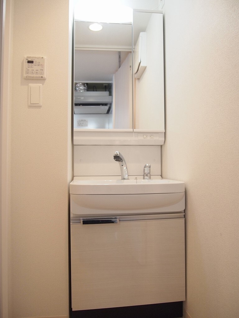 プレサンス上前津グレースの物件内観写真