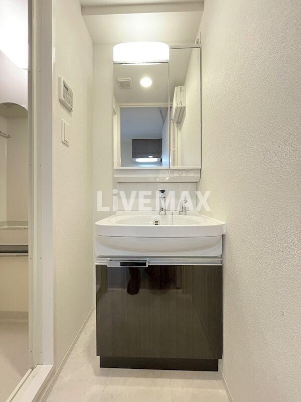 ディアレイシャス浅間町ステーションフロントの物件内観写真