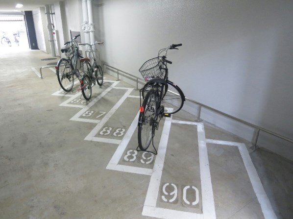 プレサンス丸の内城雅の物件内観写真