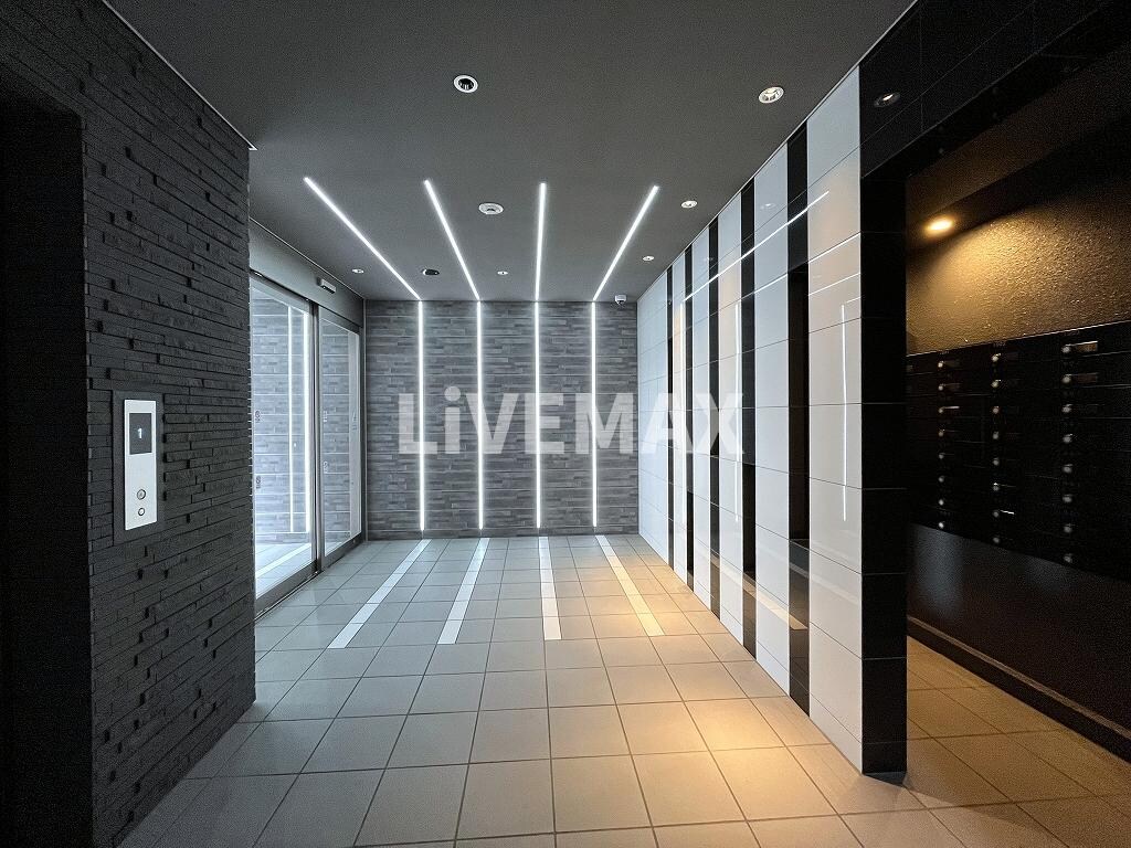 AURUM（アウルム）の物件外観写真