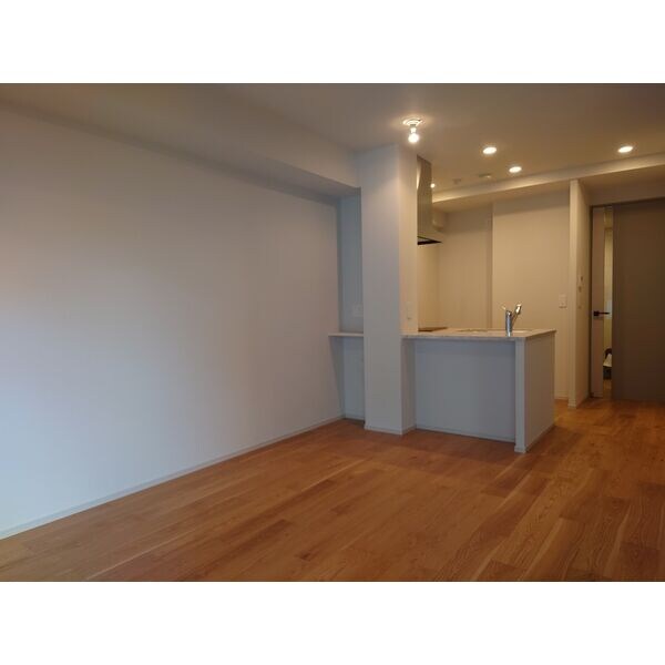 ローレルアイ名駅東の物件内観写真