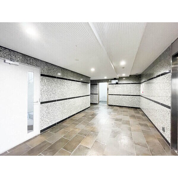 六番町駅 徒歩4分 8階の物件外観写真