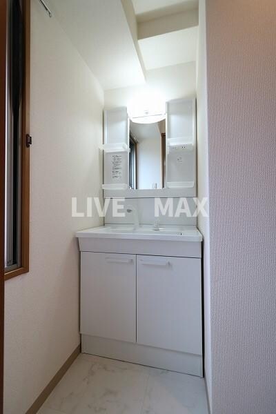 エクセレント鳳珠の物件内観写真