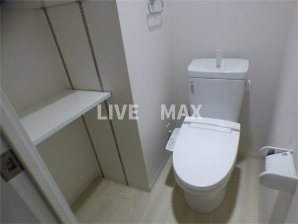 Ｄｅｌｉｚｉａ三条堀川の物件内観写真