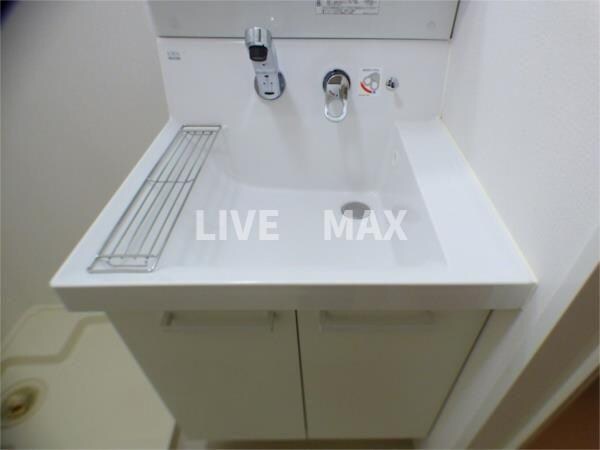 Ｄｅｌｉｚｉａ三条堀川の物件内観写真