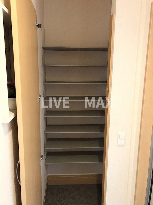 メゾン・ド・プルミエールの物件内観写真