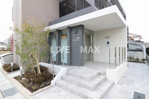 グランツ京都南の物件外観写真