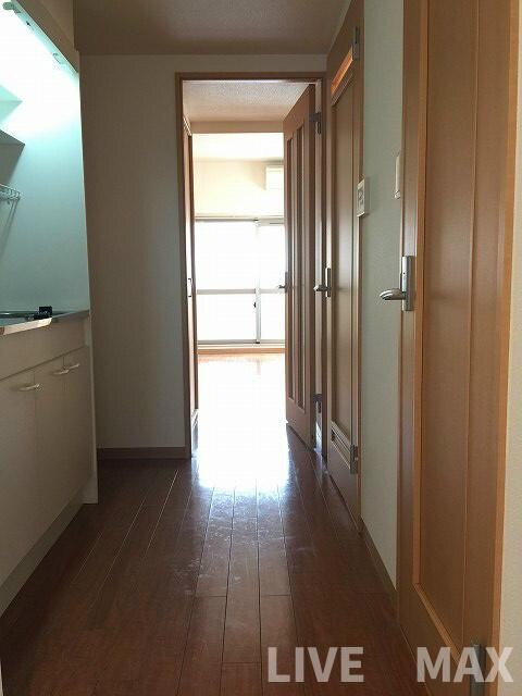 ビレイユ眞英烏丸五条の物件内観写真