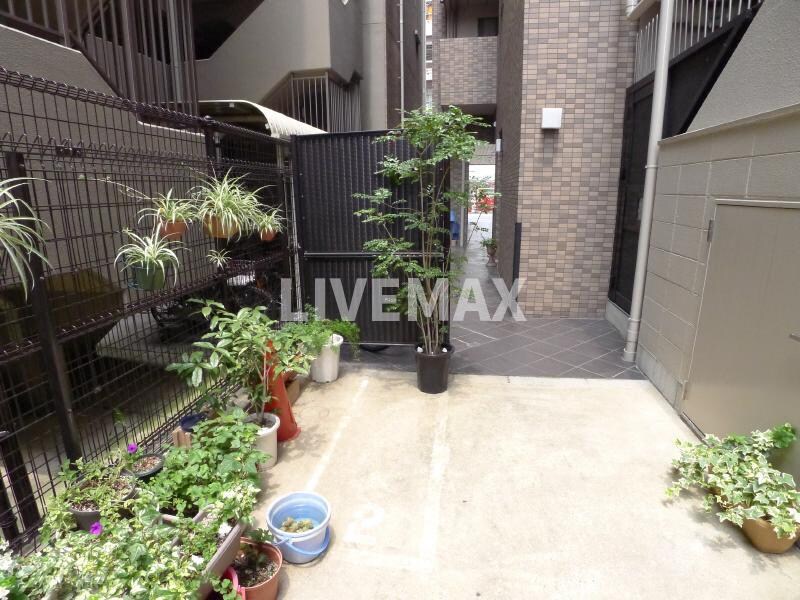 カノン雁金の物件外観写真