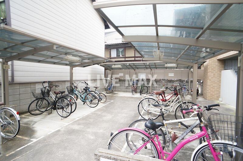 ZEST32の物件外観写真