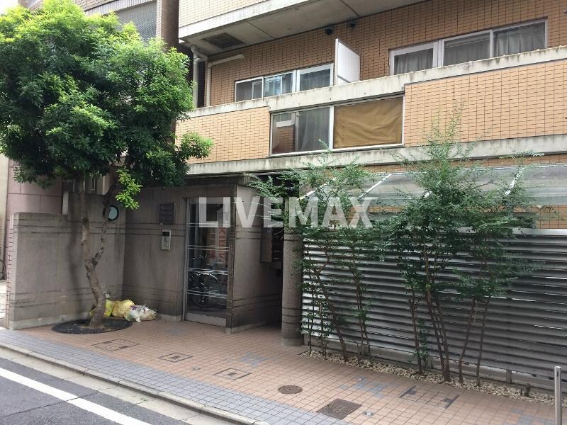 グリーンヒル四条大宮の物件外観写真