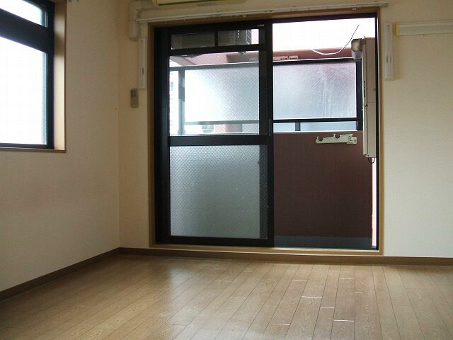 ＰＡＲＫ ＳＩＤＥ 秀泉の物件内観写真