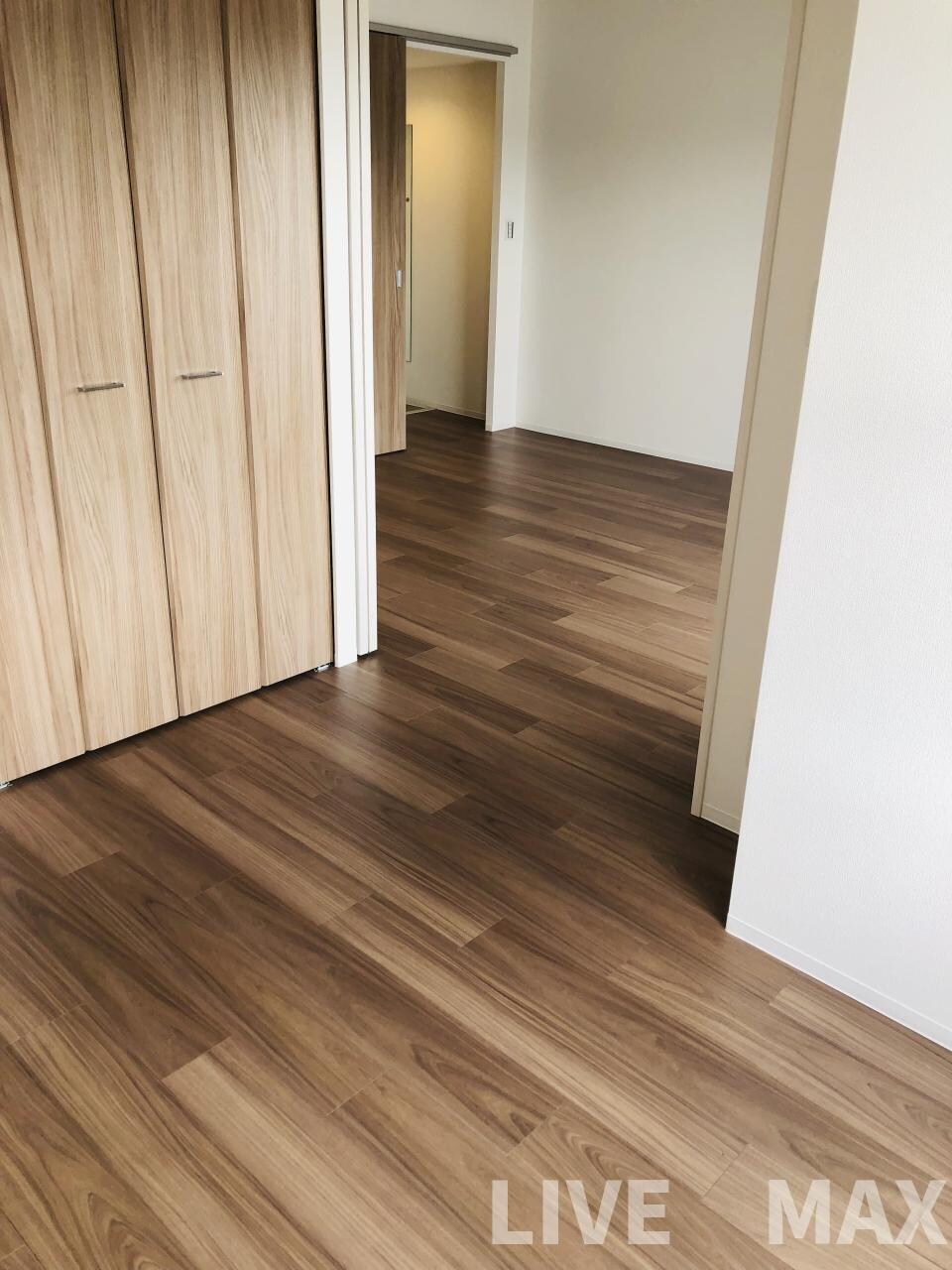 スワンズ京都東寺ガーデンの物件内観写真