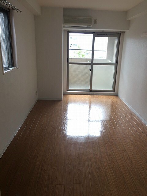 ロイヤルシティ西大路の物件内観写真