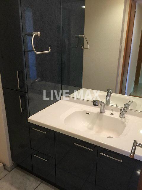 リーガル京都烏丸御池の物件内観写真