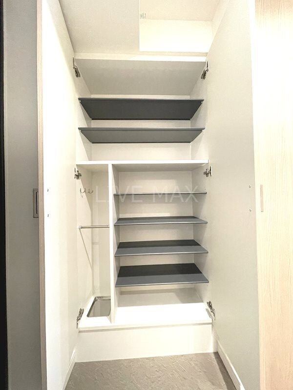 プレデコート西京極の物件内観写真