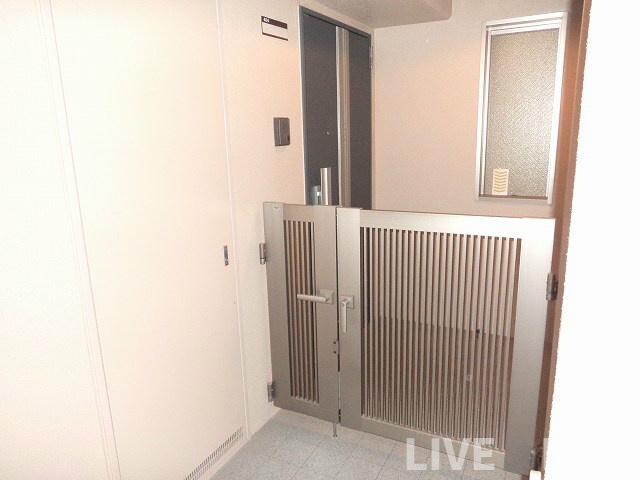 烏丸御池駅 徒歩2分 9階の物件外観写真