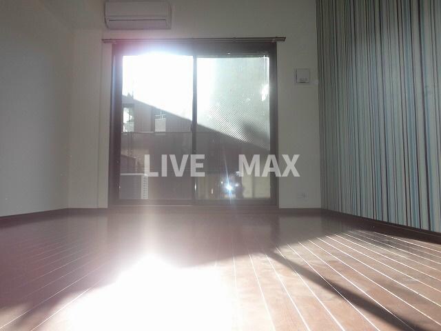 エクセレント二条城北の物件内観写真