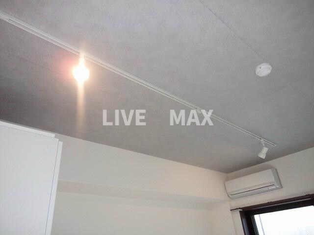 エクセレント二条城北の物件内観写真