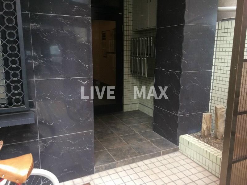 アーバンレイ12の物件外観写真