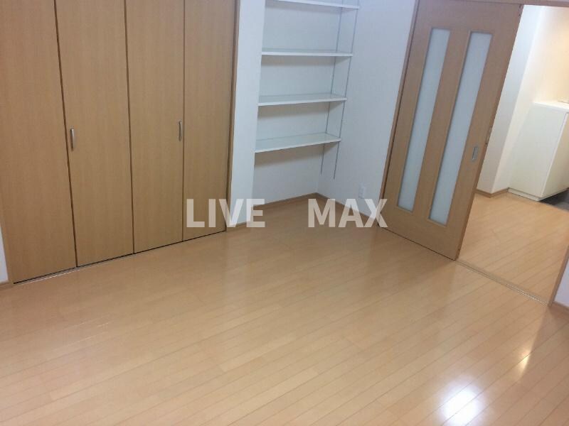 アーバンレイ12の物件内観写真