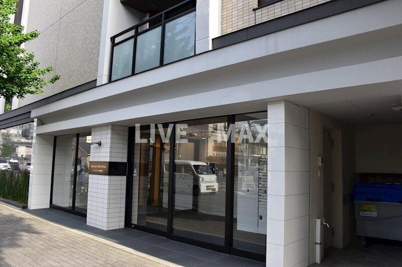 サンクチュアリ御池御前の物件外観写真