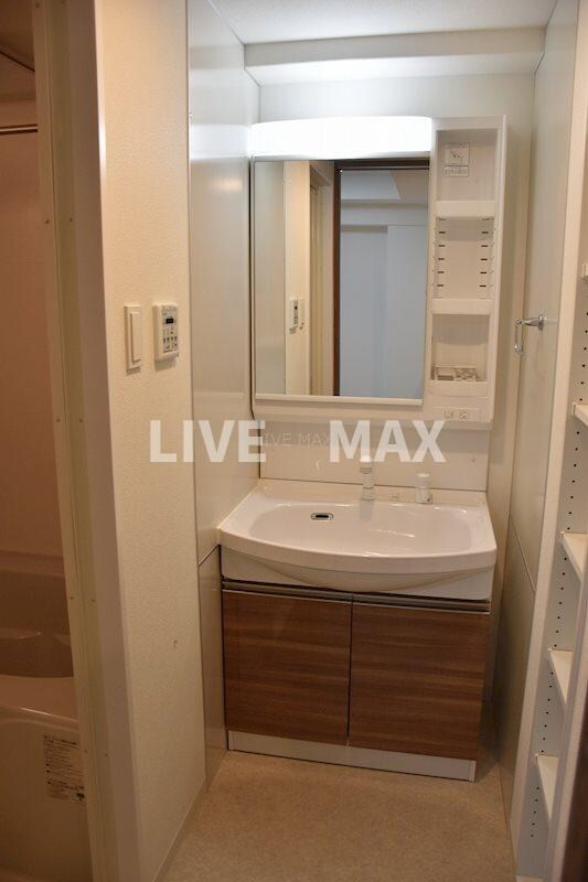 サンクチュアリ御池御前の物件内観写真