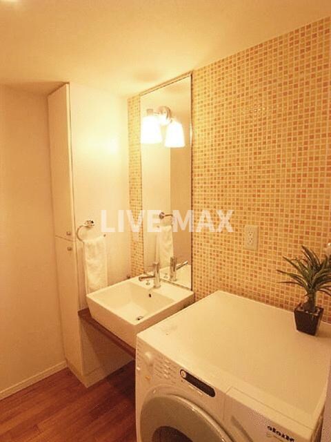 IL ROSSO堀川六角の物件内観写真