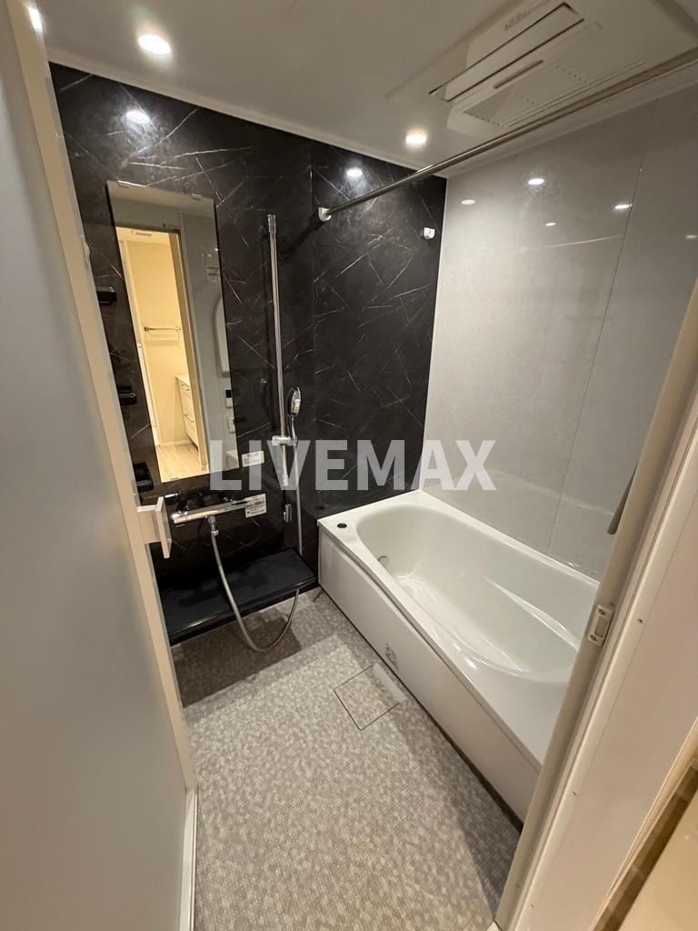 プランドール神宮丸太町の物件内観写真