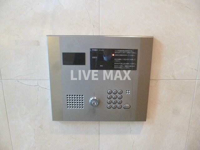 ベラジオ四条烏丸の物件外観写真