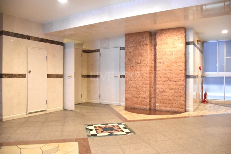 ベラジオ烏丸三条の物件外観写真