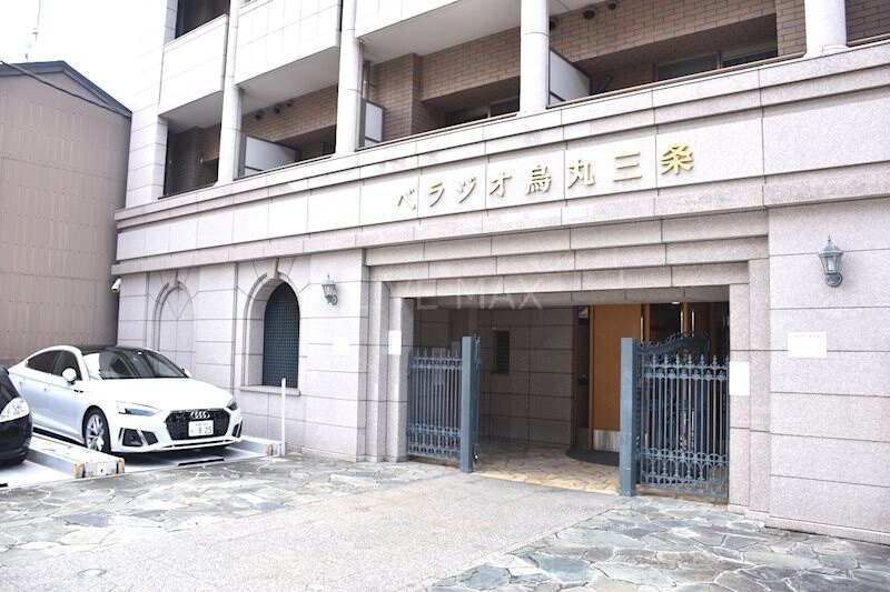 ベラジオ烏丸三条の物件外観写真