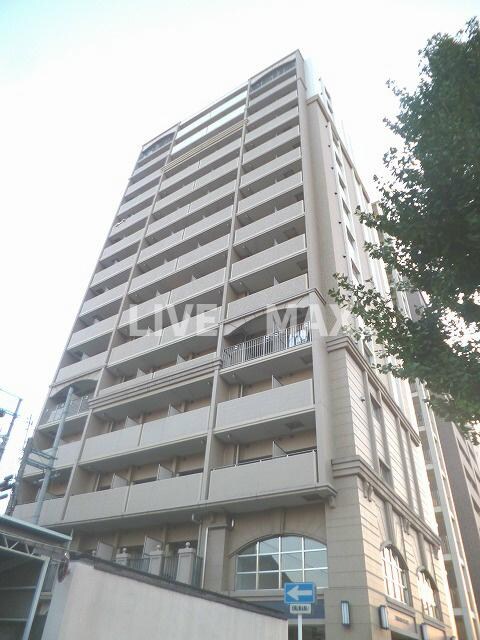 アーバンフラッツ五条堀川の物件外観写真