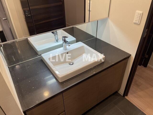 ジ・アーバネックス京都四条烏丸テラスの物件内観写真