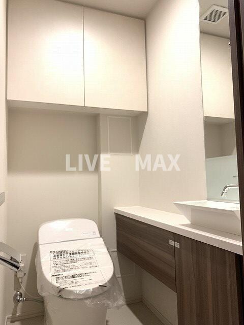 ザ・パークハウス三条油小路の物件内観写真