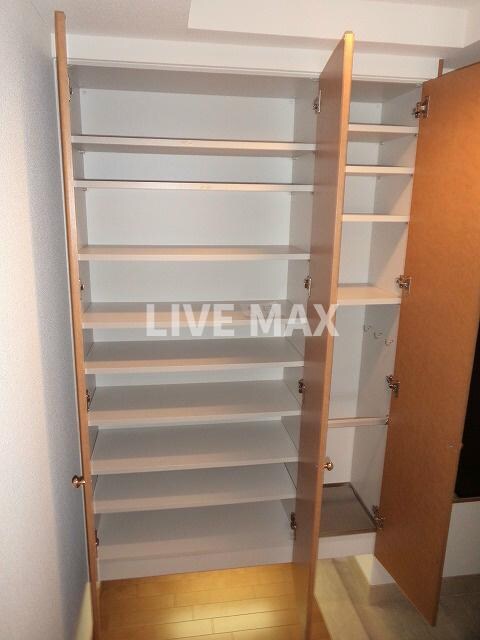 リーガル京都烏丸五条通りの物件内観写真