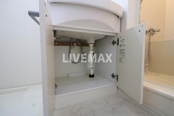 メゾン上七軒の物件内観写真