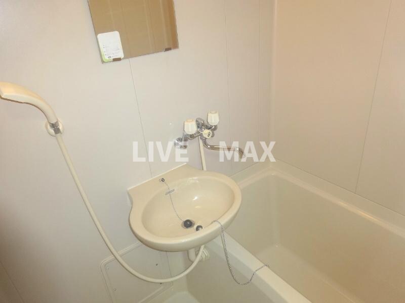 メゾン・ド・エクレールの物件内観写真