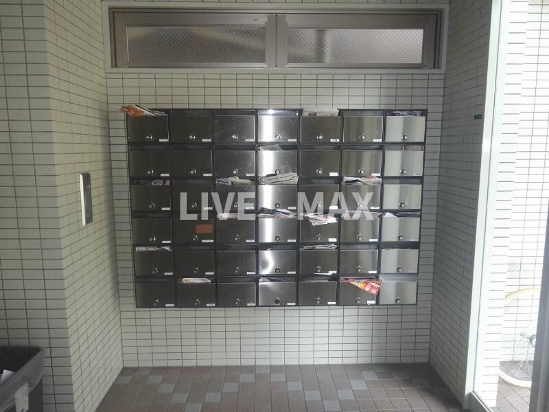 メゾン・ド・エクレールの物件外観写真