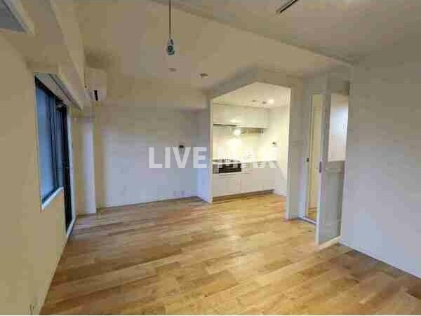 サンフローラ三条大宮の物件内観写真