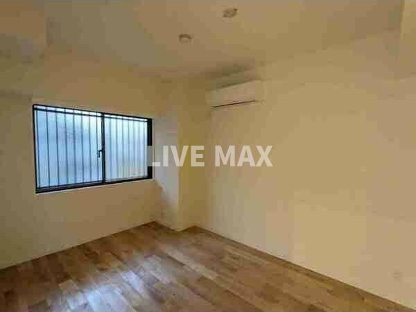 サンフローラ三条大宮の物件内観写真