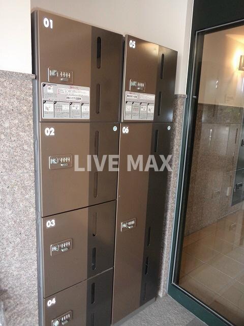 プレサンス京都二条城前の物件内観写真