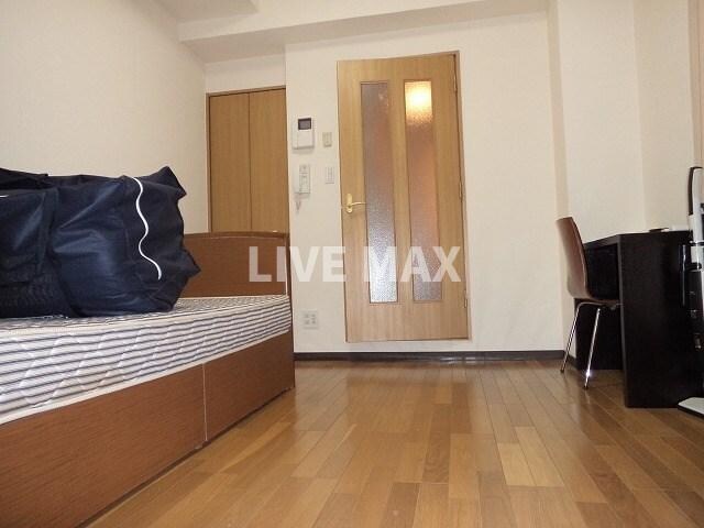 プレサンス京都二条城前の物件内観写真