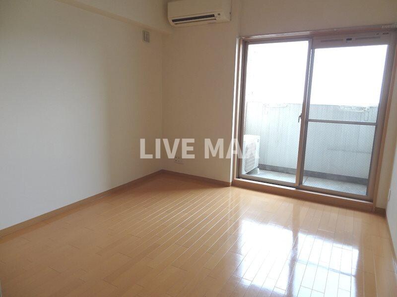 Royal烏丸の物件内観写真