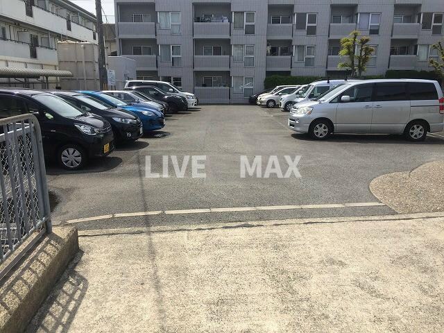 エスパシオ石田の物件外観写真