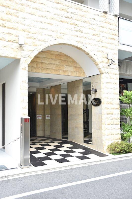 プルミエール朱雀の物件外観写真