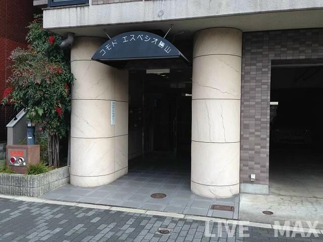 コモドエスペシオ勝山の物件外観写真