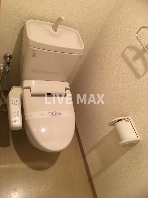 Belle・Forme平安の物件内観写真